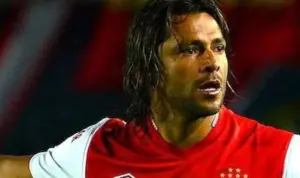 Gerardo Bedoya - Cầu thủ nhận nhiều thẻ đỏ nhất lịch sử bóng đá