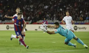 Muốn là ông vua sân cỏ không được trở thành những trọng tài nóng tính nhất thế giới